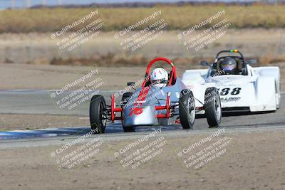 media/Nov-19-2022-CalClub SCCA (Sat) [[baae7b5f0c]]/Group 1/Race (Outside Grapevine)/